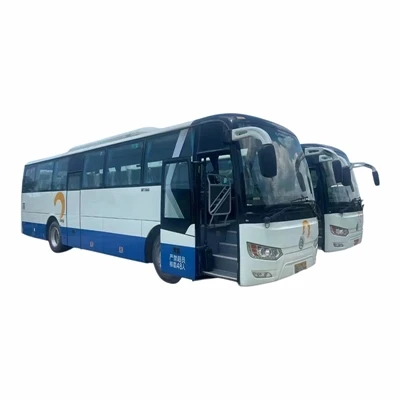 Poukisa tout motè otobis yo monte dèyè ak wou dèyè yo?